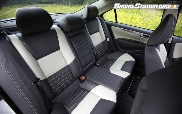 Volvo S60 2009 Widescreen Picture #13 Volvo S60 2009 Widescreen Picture #13